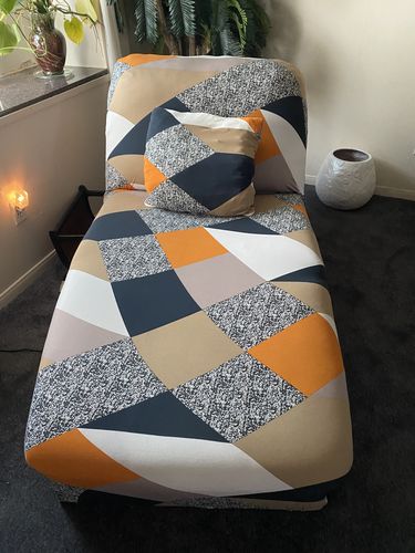 Customer photo review of Trendize Exclusive Stretchable Sofa Cover
