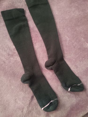 Customer photo review of Solid Half-Cushion | Knee-High Compression Socks For Women