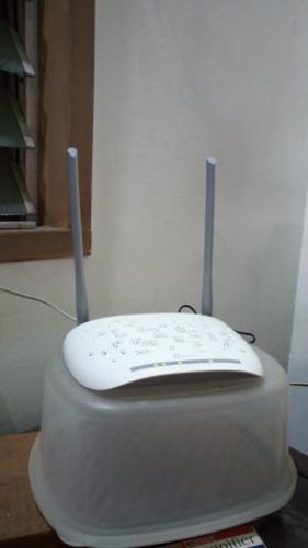 Customer photo review of Modem Router tp link TD-W8961N 2 antenas, ADSL2 + Router NAT, Switch de 4 puertos y punto de acceso inalámbrico N