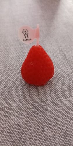Customer photo review of Lovely Strawberry Candles