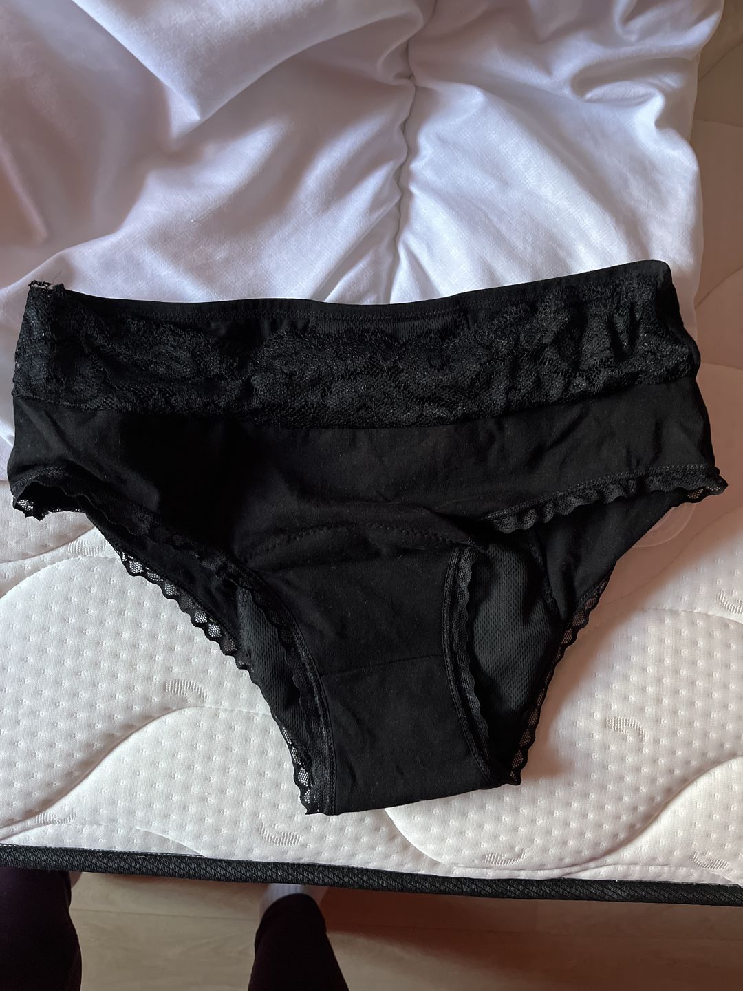 Customer photo review of Culotte Menstruelle Chloé (taille haute)