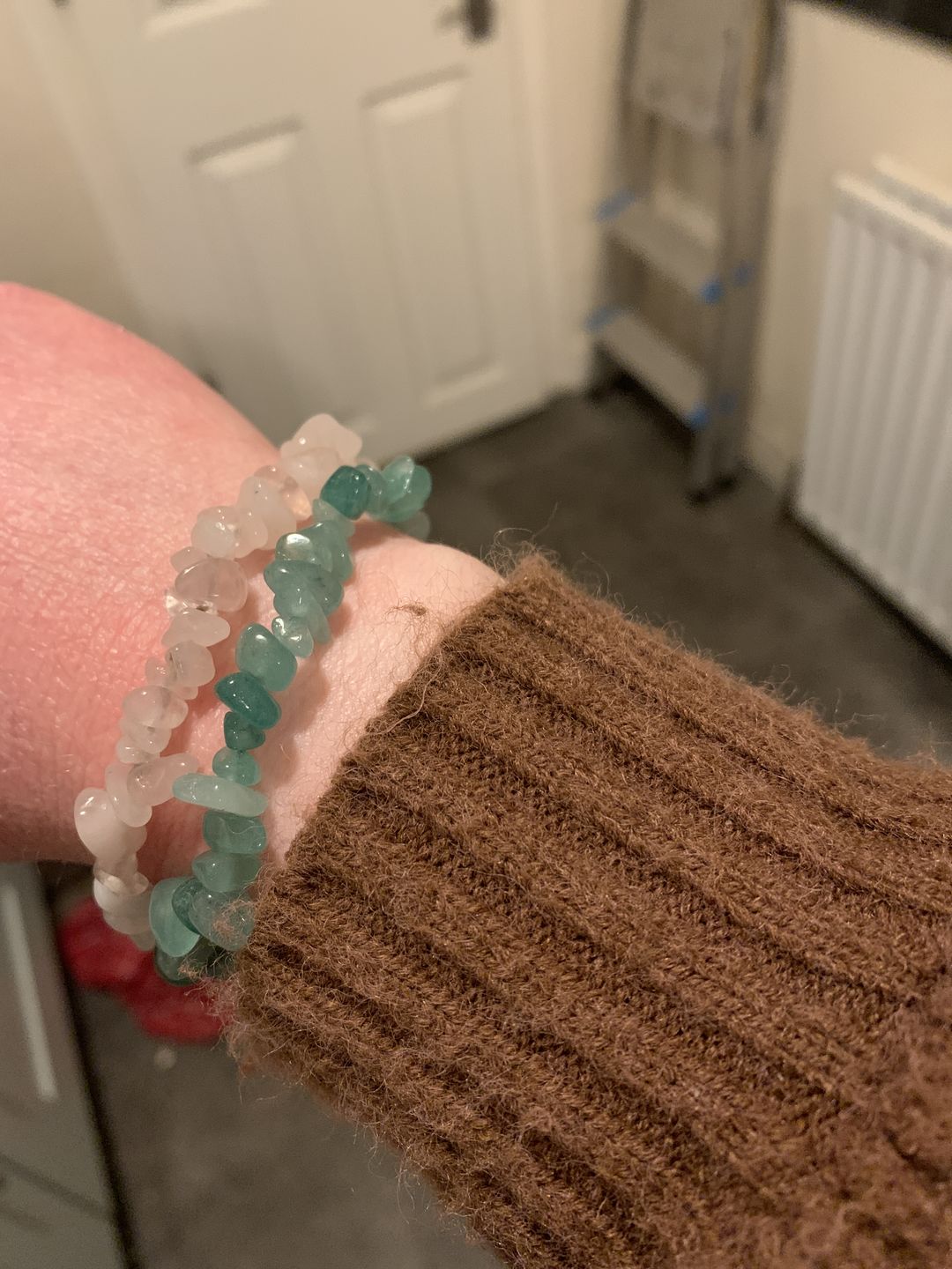 Customer photo review of Green aventurine - Crystal chip bracelet
