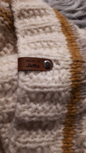 Customer photo review of Personalisierte Labels mit Chicago Screws - Kunstleder-Label mit Schrauben