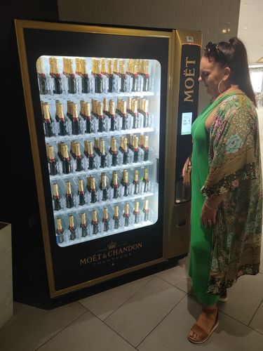 Customer photo review of Savanna Kimono