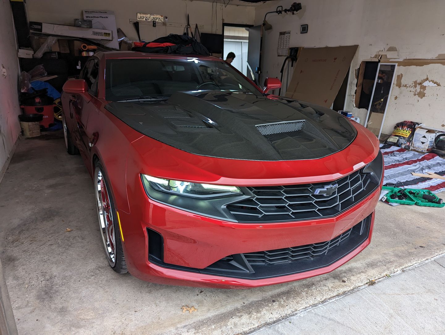 Customer photo review of Pre-Order 2016-2023 Chevy Camaro Terminator Full Carbon Fiber Hood