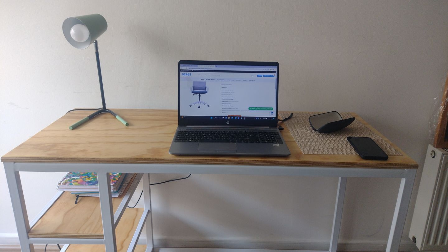 Customer photo review of Escritorio Repisa 120 x 50