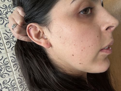 Customer photo review of Piercing Oro 10k Tres Estrellas