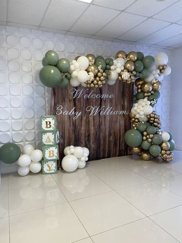 Customer photo review of Wood Wedding Backdrop Rustic Decoration