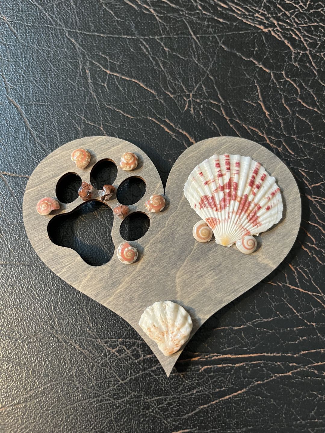 Customer photo review of Unfinished Wood Pawprint Heart Shape - Craft - up to 36"