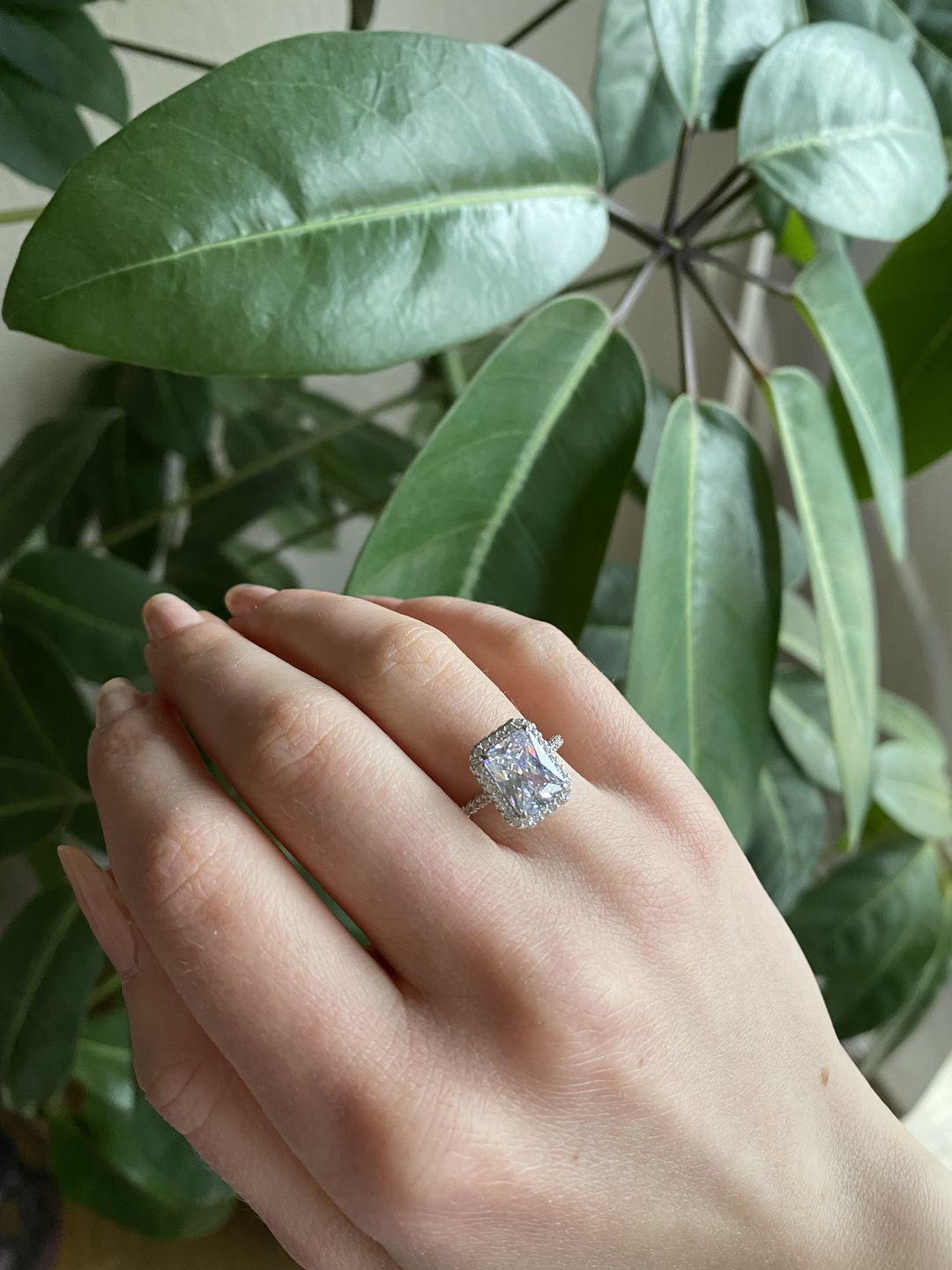 Customer photo review of Big Shine Ring | 18K vergoldet