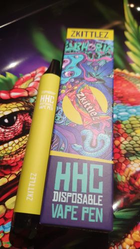 Customer photo review of EUPHORIA - HHC Vape Pen - ZKITTLEZ - HHC 50% (2ml Liquid)