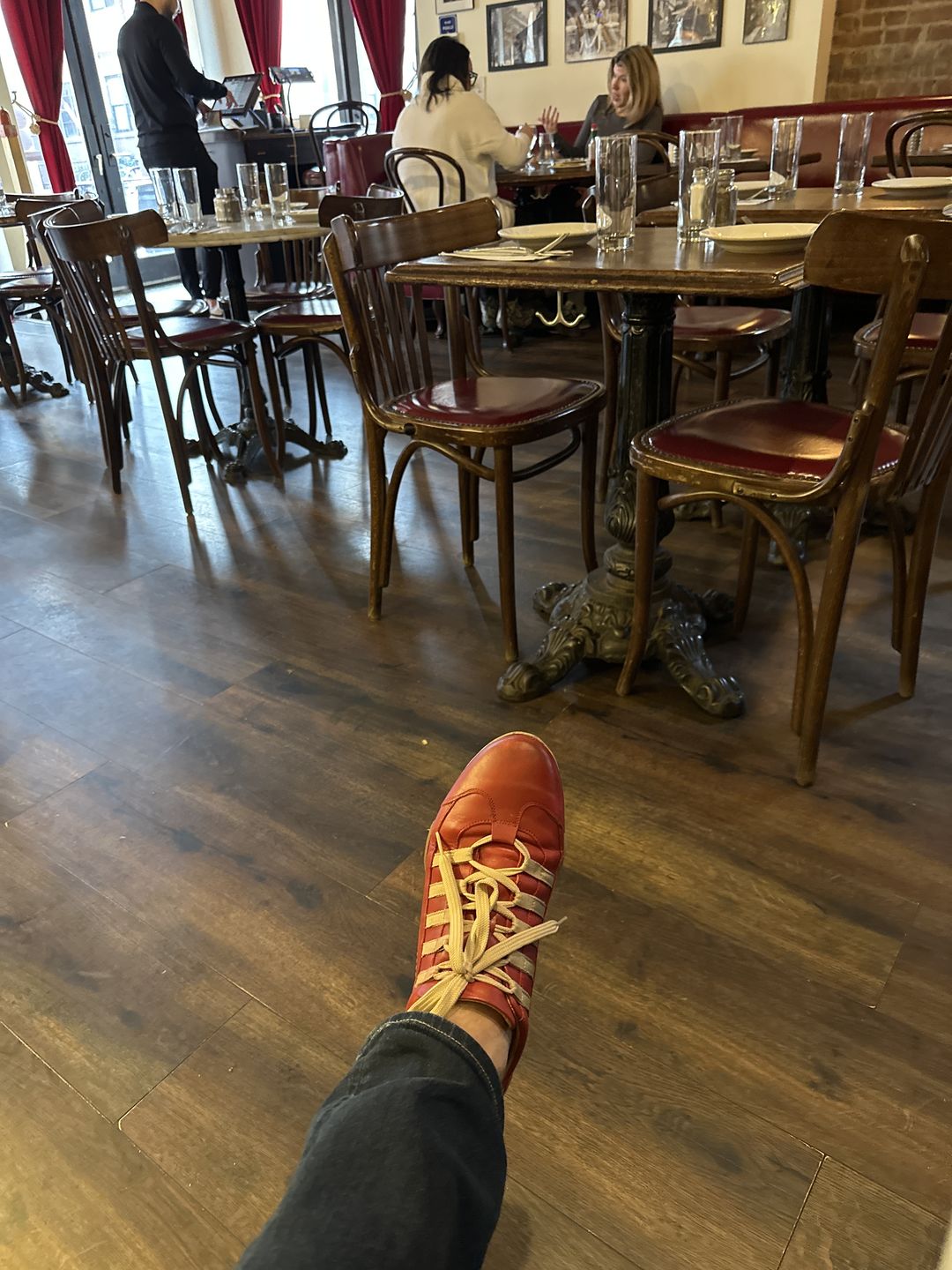 Customer photo review of Men's Racing Sneaker in Corsa Rosso (Red and Sand)