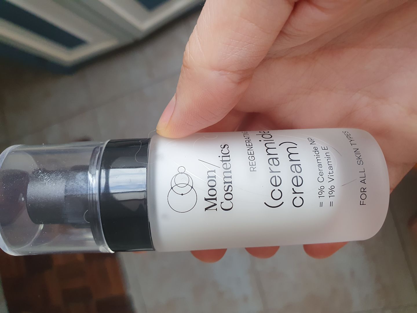 Customer photo review of Regeneruojamasis kremas su keramidais