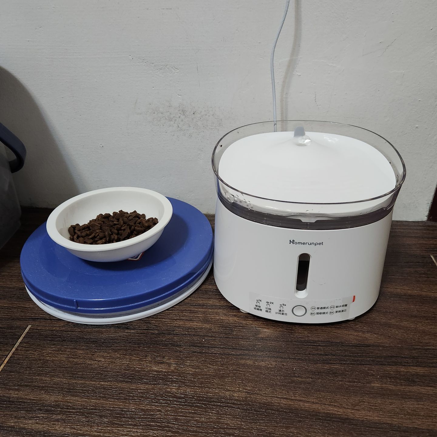 Customer photo review of 霍曼無線水泵寵物飲水機