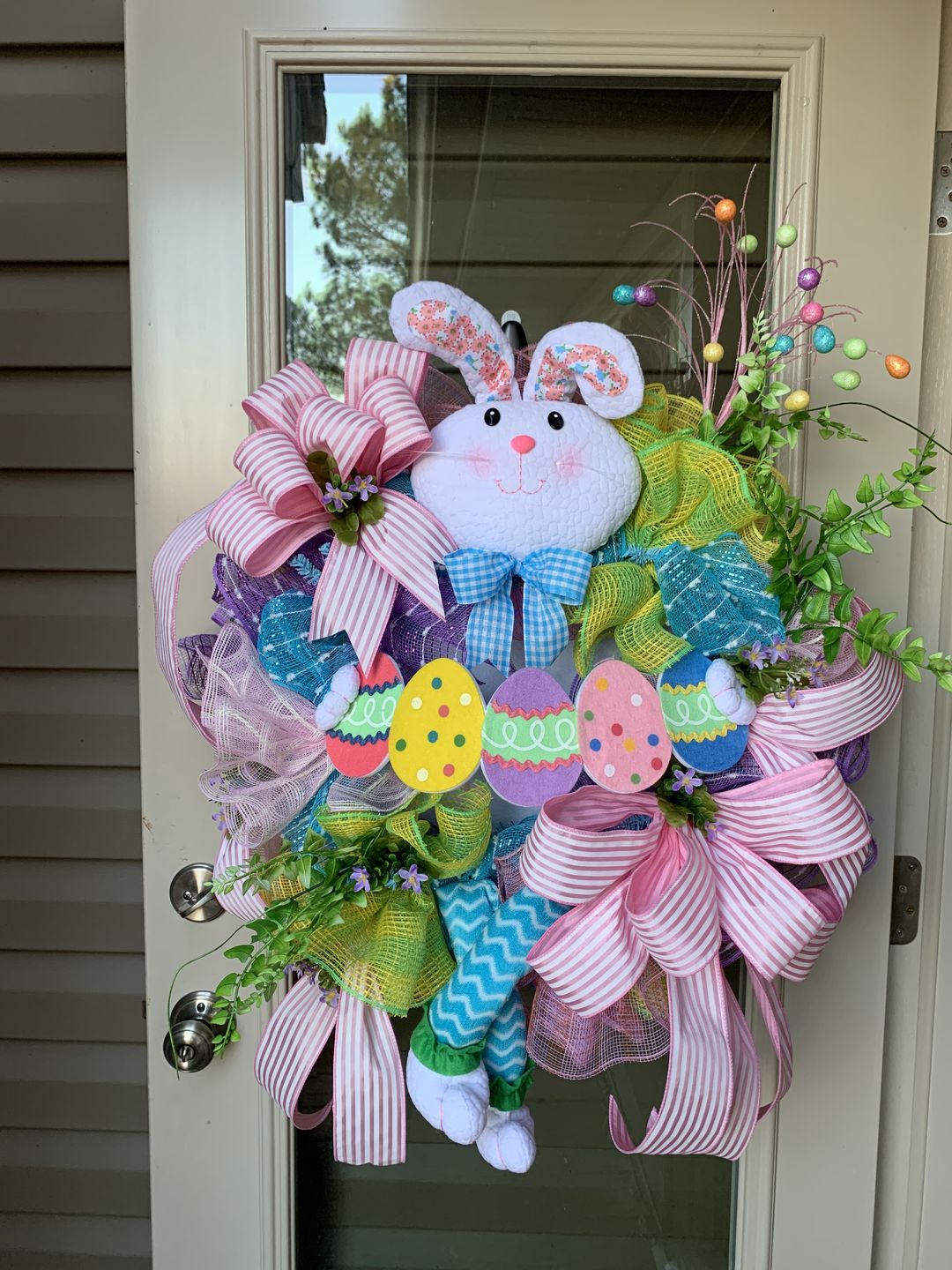 Customer photo review of Mounting Squares Bag of 100 - DECOE-002, attach a wreath sign, sign attachment