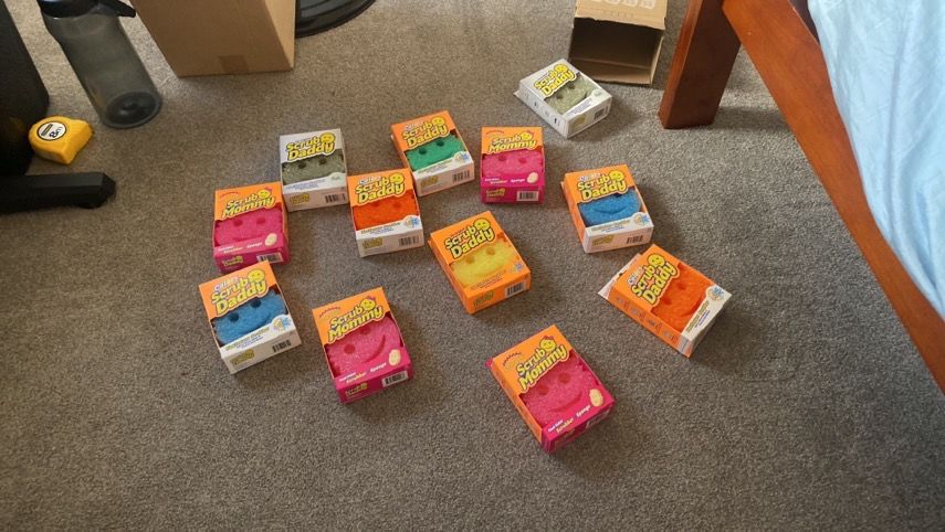 Customer photo review of Scrub Daddy Family (6 Pack)