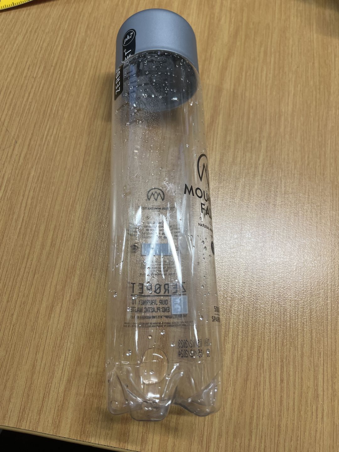 Customer photo review of 500ml Sparkling Mineral Water- ZEROPET Bottle (Pack of 24)