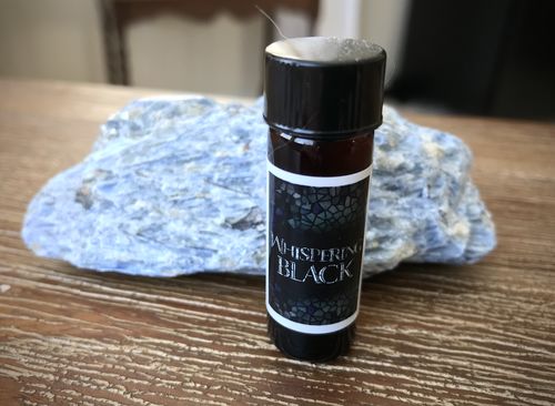Customer photo review of Whispering Black