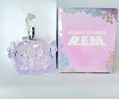 Customer photo review of R.E.M for Women By Ariana Grande Eau de Parfum Spray 3.4 oz