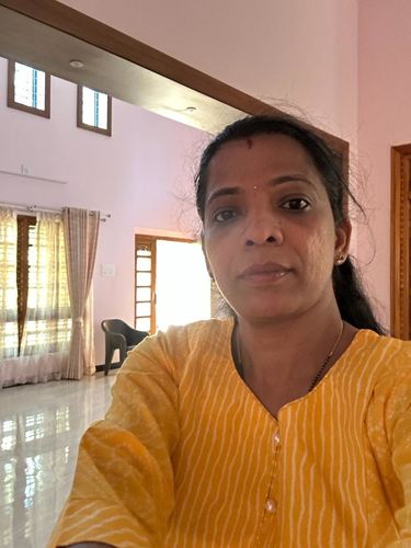 Customer photo review of Yellow Bandhini and Lehariya Print Straight Cut Suit Set