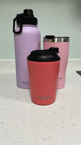 Yan Ling L. review of The Hustler Bundle - Ace Bottle 950ml (32oz)/Knight’s Tumbler 590ml (20oz) image 1 out of 1