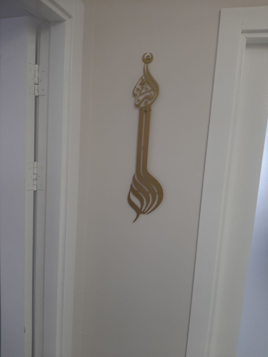Customer photo review of Minare Desen Allahuekber Yazılı İslami Metal Tablo