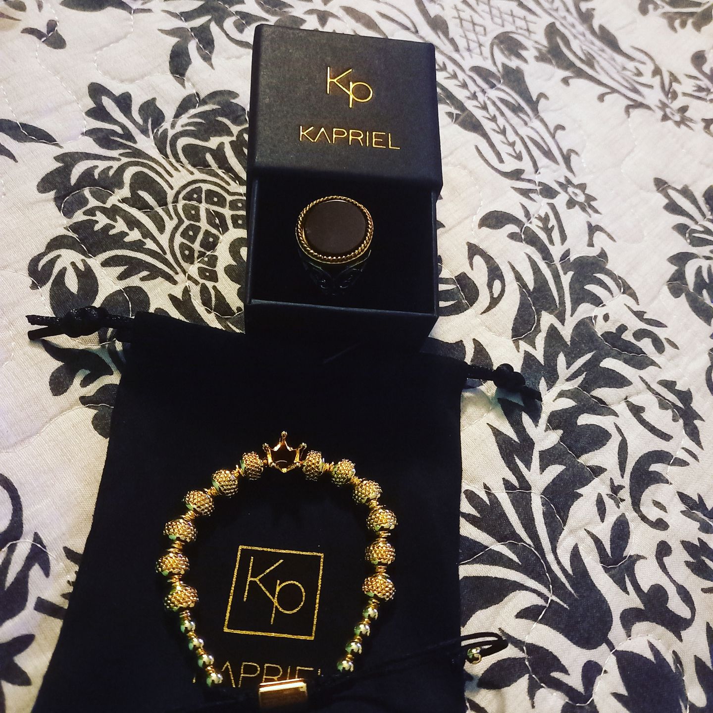 Customer photo review of Anillo Santo Grial Gold Electroplatinado Oro 18k