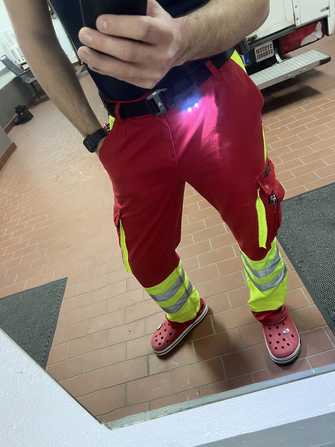 Customer photo review of Nextorch Universallampe UL10 UV + Weiß