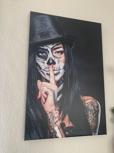Customer photo review of Leinwandbild Tattoo La Catrina Hochformat