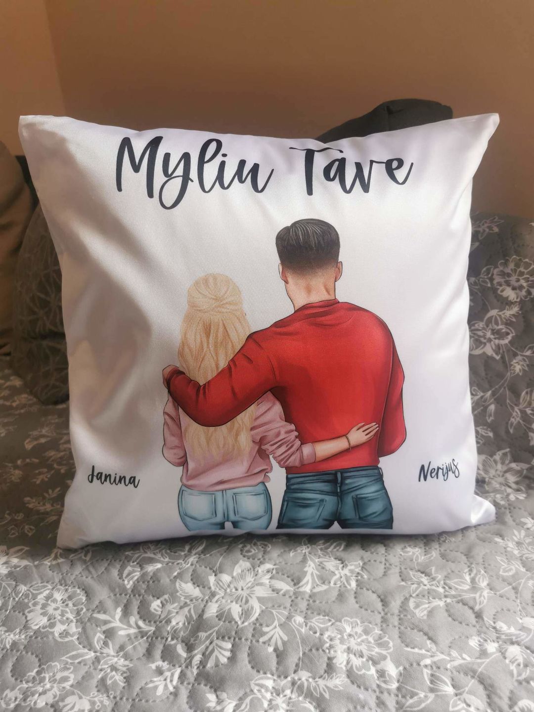 Customer photo review of Pärchen - Personalisiertes Kissen