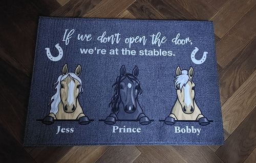 Customer photo review of Peeking horses - Personalised doormat