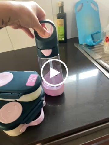 Customer video review of b.box Drink Bottle – 600mL – Indigo Rose