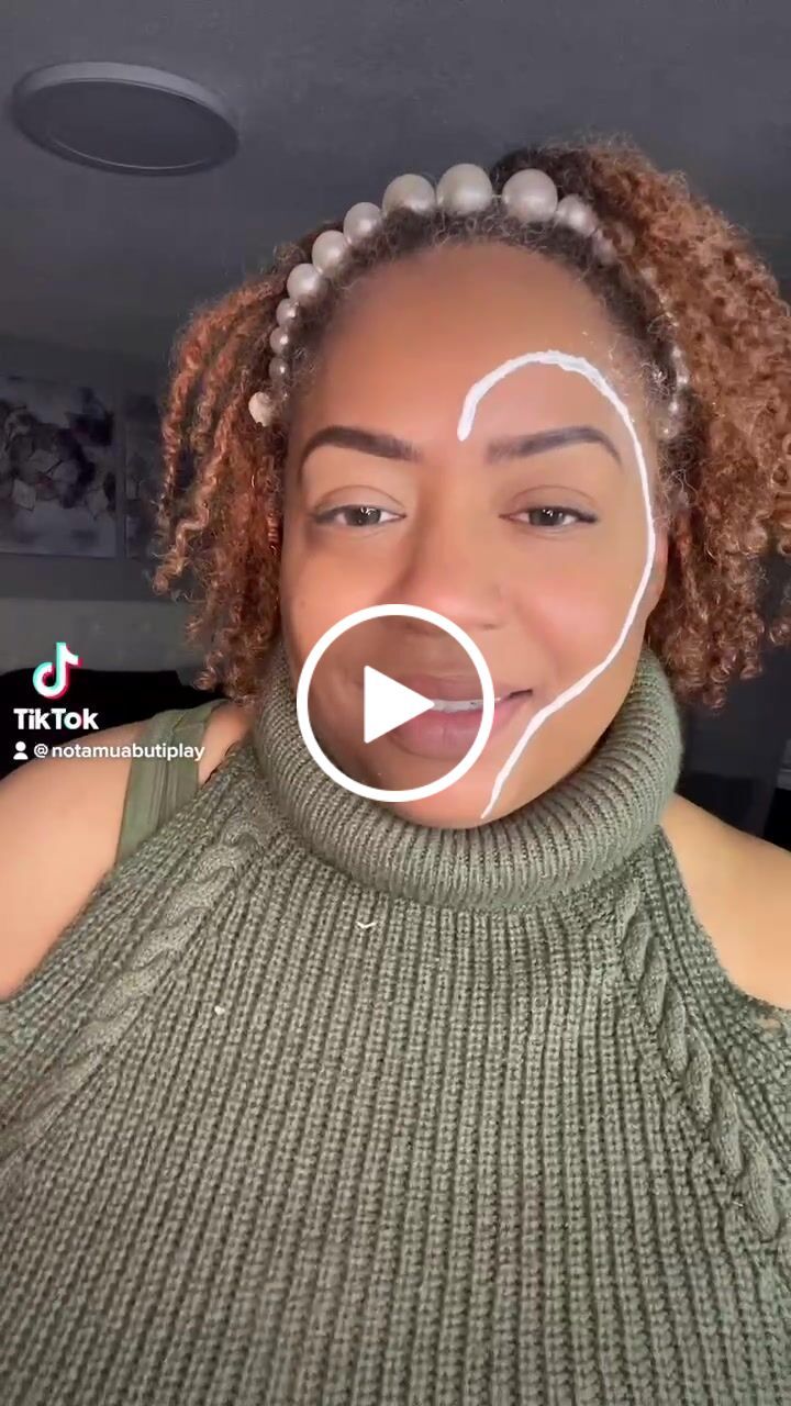 Customer video review of 2Dadoll coko green Contact Lenses(1 pair/6 months)
