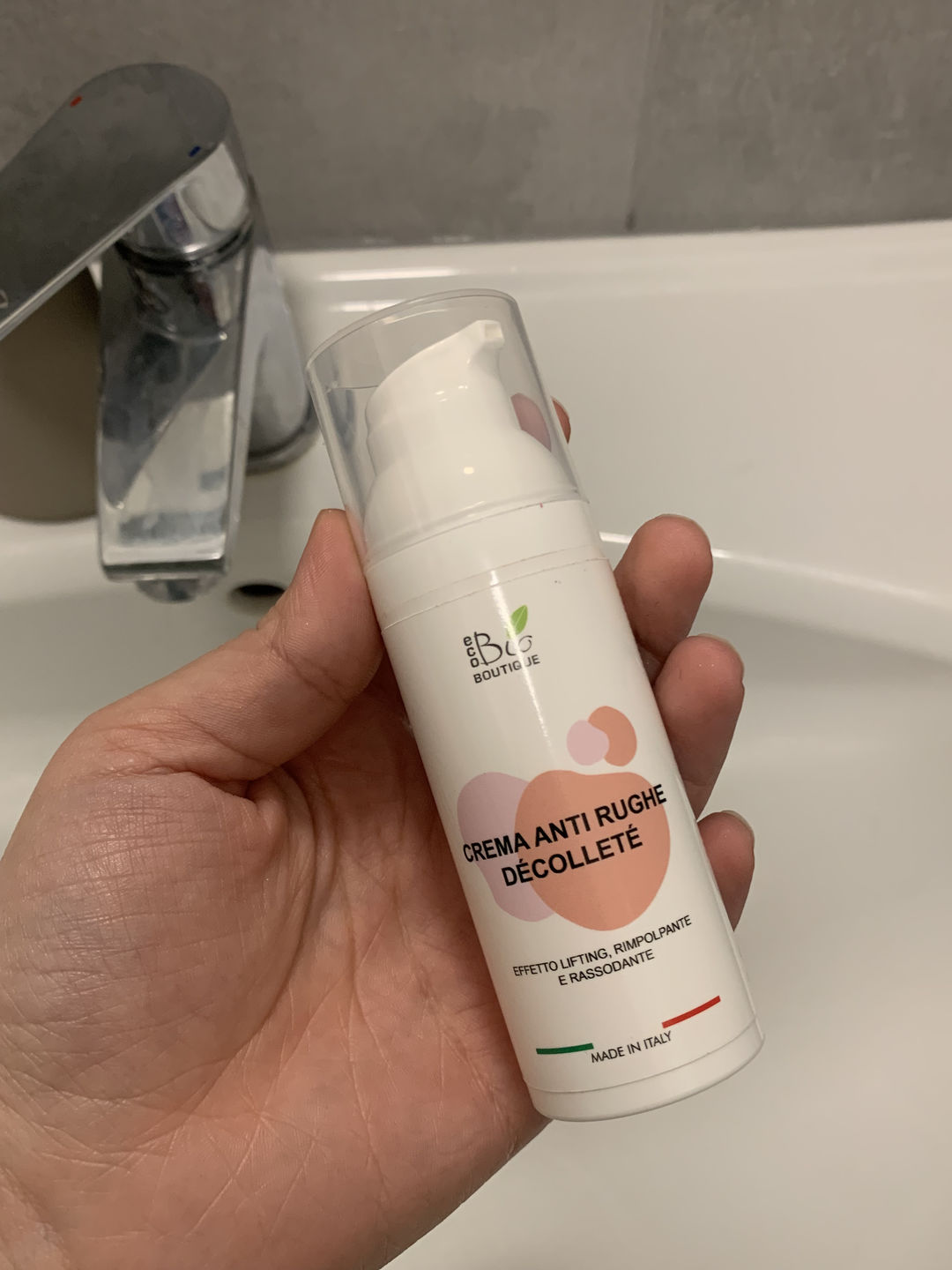 Customer photo review of Crema Anti Rughe Décolleté