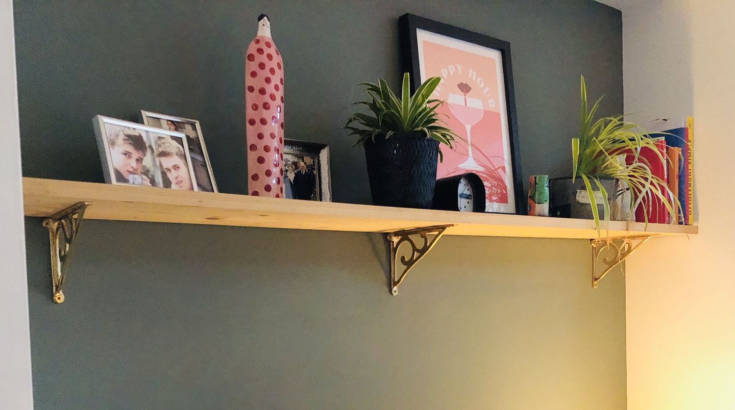 Customer photo review of 8 Inch Art Deco Brass Shelf Bracket