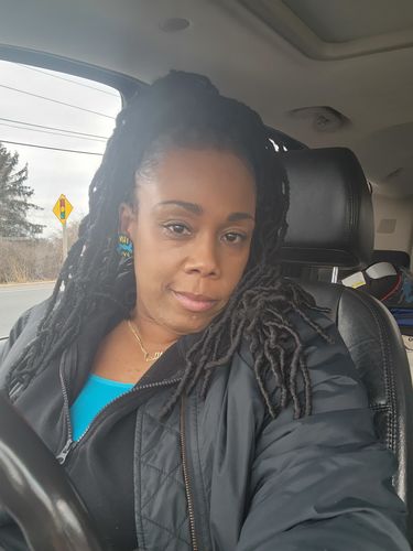 Customer photo review of Small Button Earring Gift Set