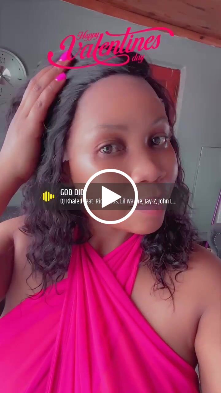 Customer video review of KYLE French Curly 16 inch wig