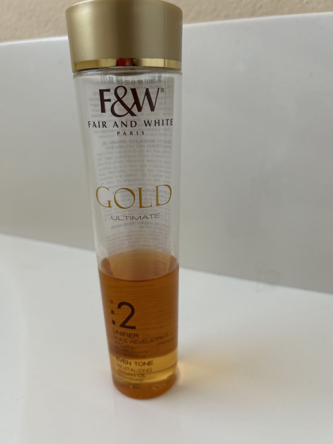 Customer photo review of Fair and White 2: Gold Revitalizing Argan Oil  200ml / 6.76 fl. oz