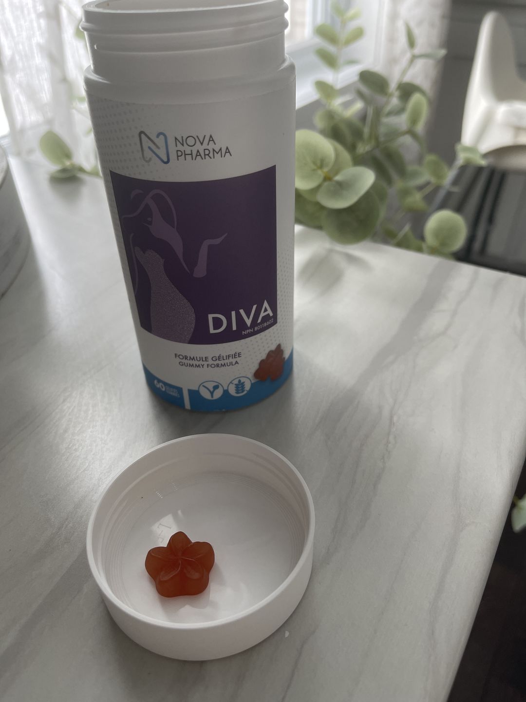 Customer photo review of Nova Pharma - Diva Jujubes à la biotine (60 jujubes)