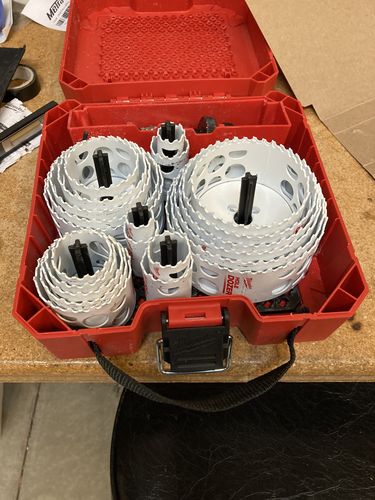 Customer photo review of Milwaukee 49-22-4185 HOLE DOZER™ General-Purpose Hole Saw Kit - 28PC