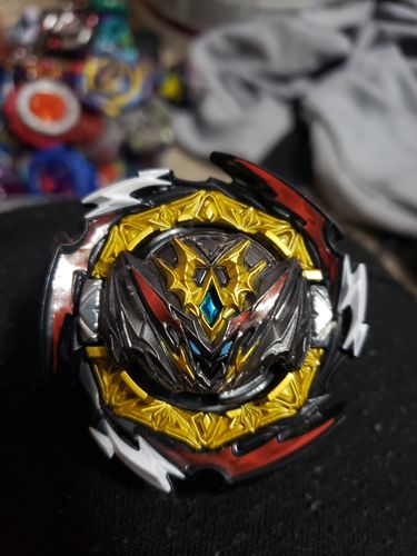 Customer photo review of TAKARA TOMY Destruction Belfyre / Dynamite Belial Nexus Venture-2 Burst DB Beyblade B-180