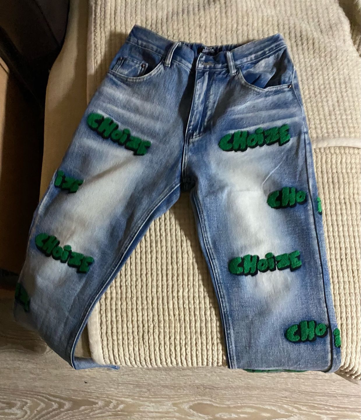 Customer photo review of Jeans High Street