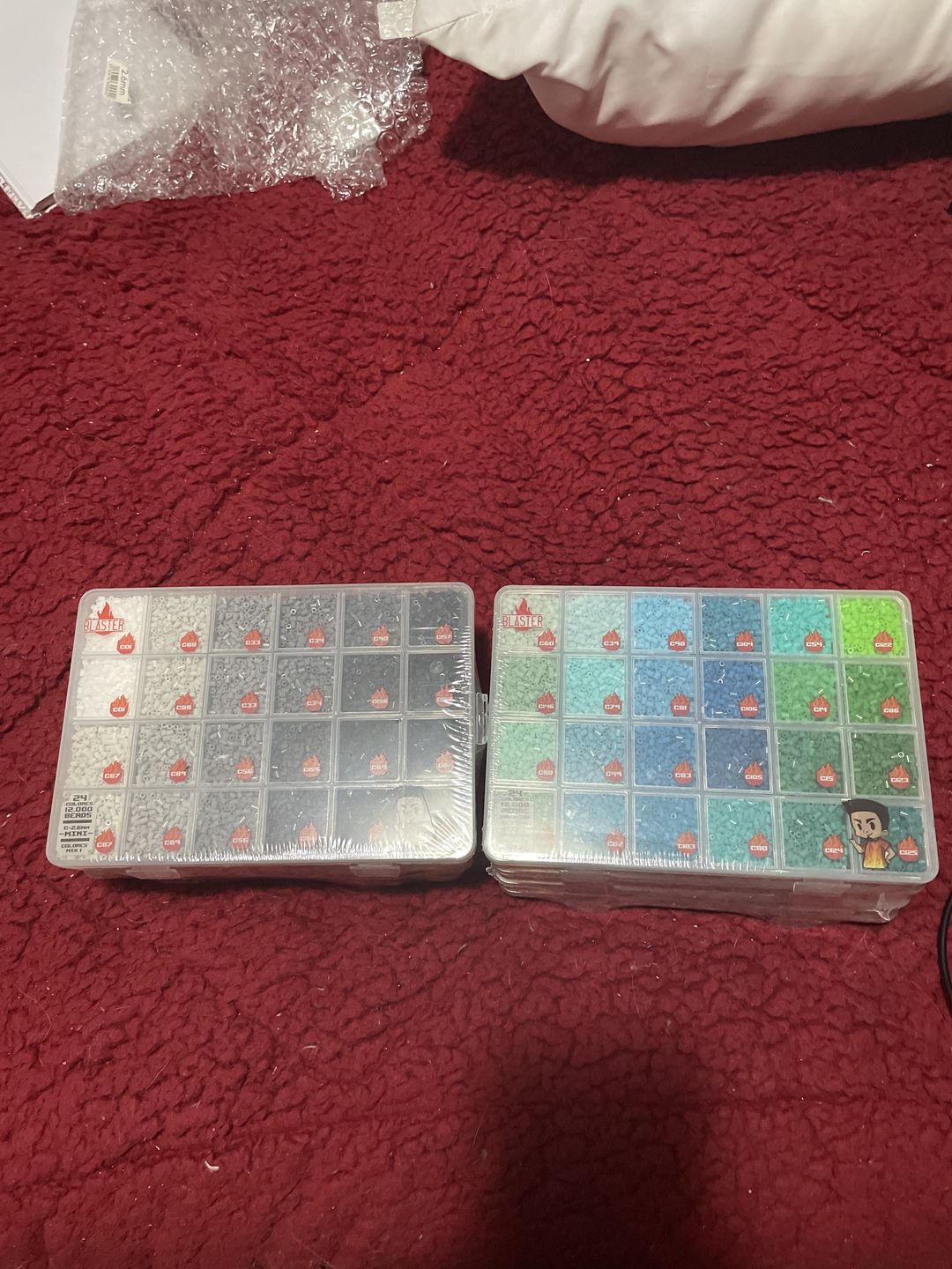 Customer photo review of Caja Organizadora 24 Espacios - 12.000 Beads MINI 2.6mm