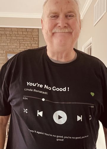 Customer photo review of Your Favorite Song T-Shirt Music Player