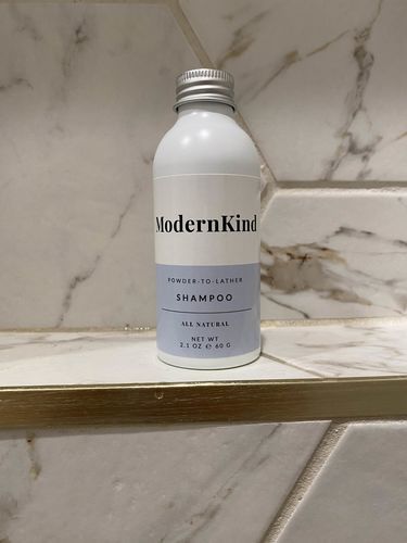 Customer photo review of Refillable Shampoo Powder
