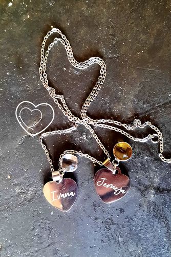Customer photo review of Ogrlica: Heart Birthstone