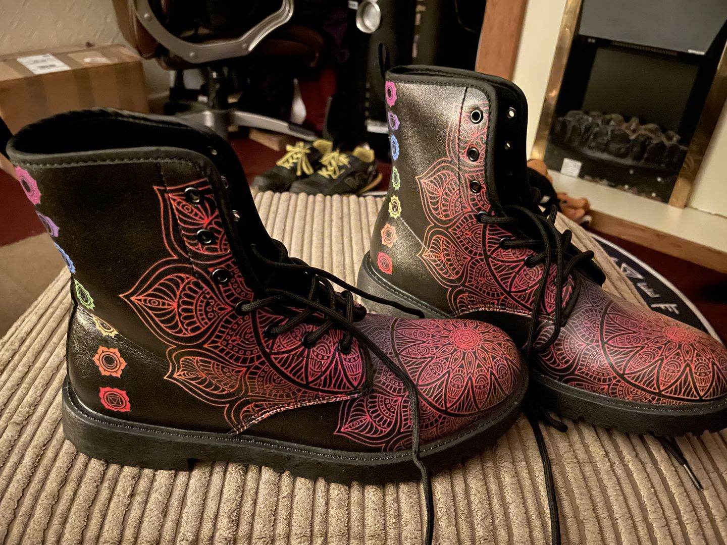 Customer photo review of Boots Chakra