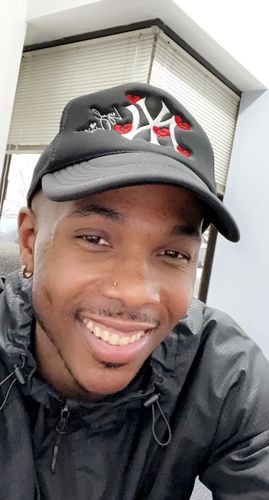 Customer photo review of New York Signature Trucker in Black