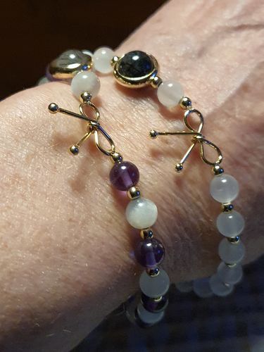 Customer photo review of Bracelet anti-ménopause en Pierre de Lune | Or fin