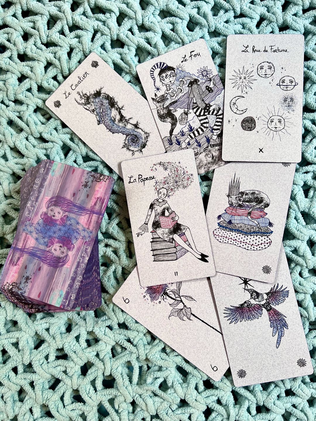 Customer photo review of Livett The Ghost Tarot